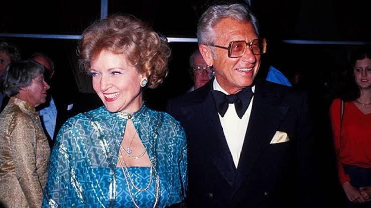 Martha Ludden Biography: Family, Career, and Personal Life